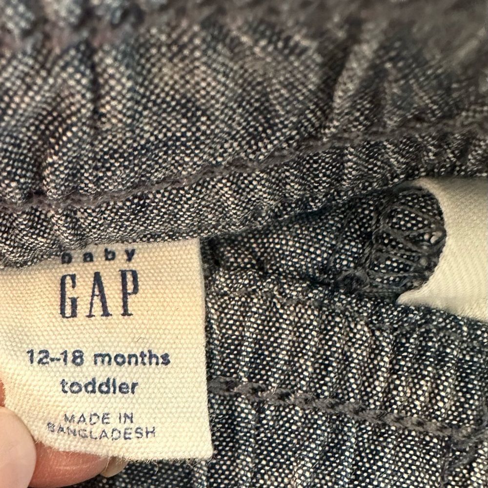 Baby Gap Blue Chambray Pull-on Denim Style Shorts Elastic Waistband Size 12-18 M - Picture 3 of 4